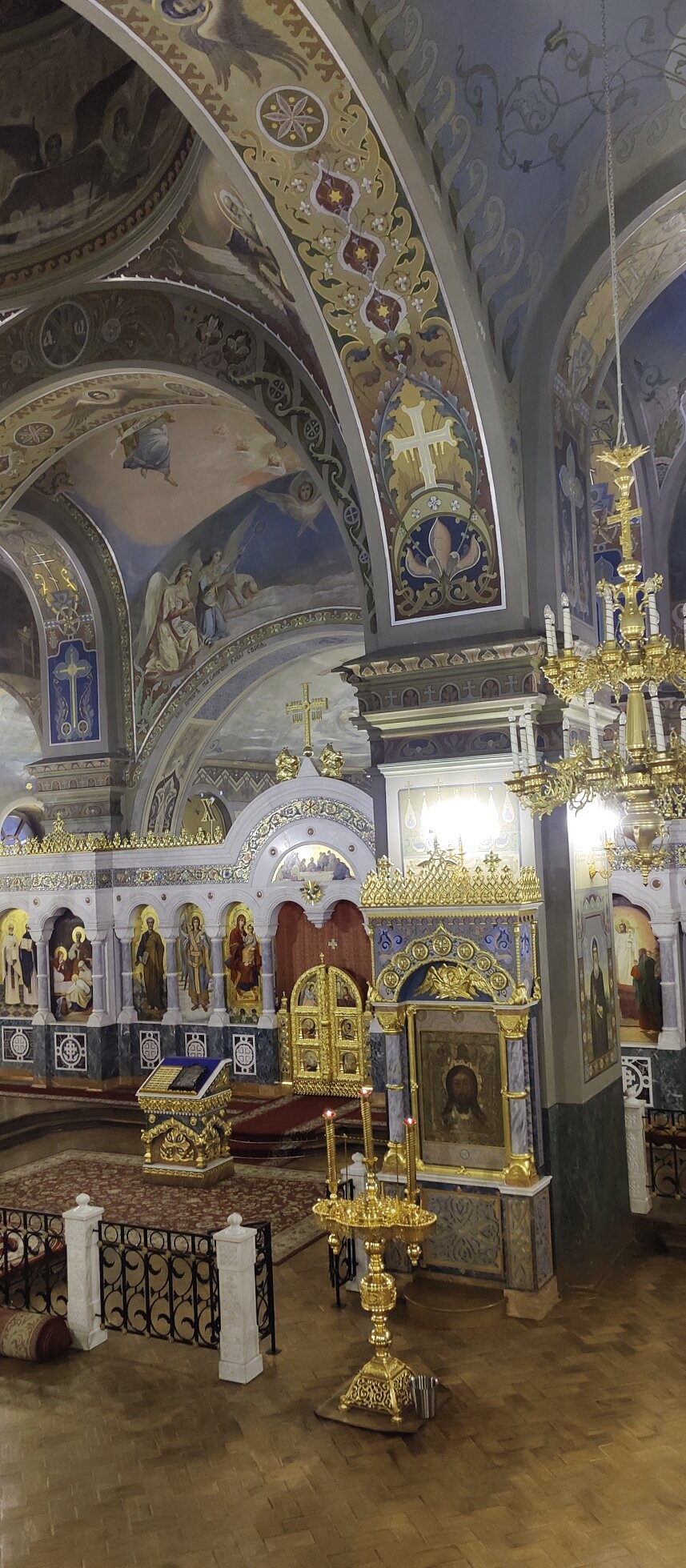 Интерьер кафедрального Успенского собора в Туле