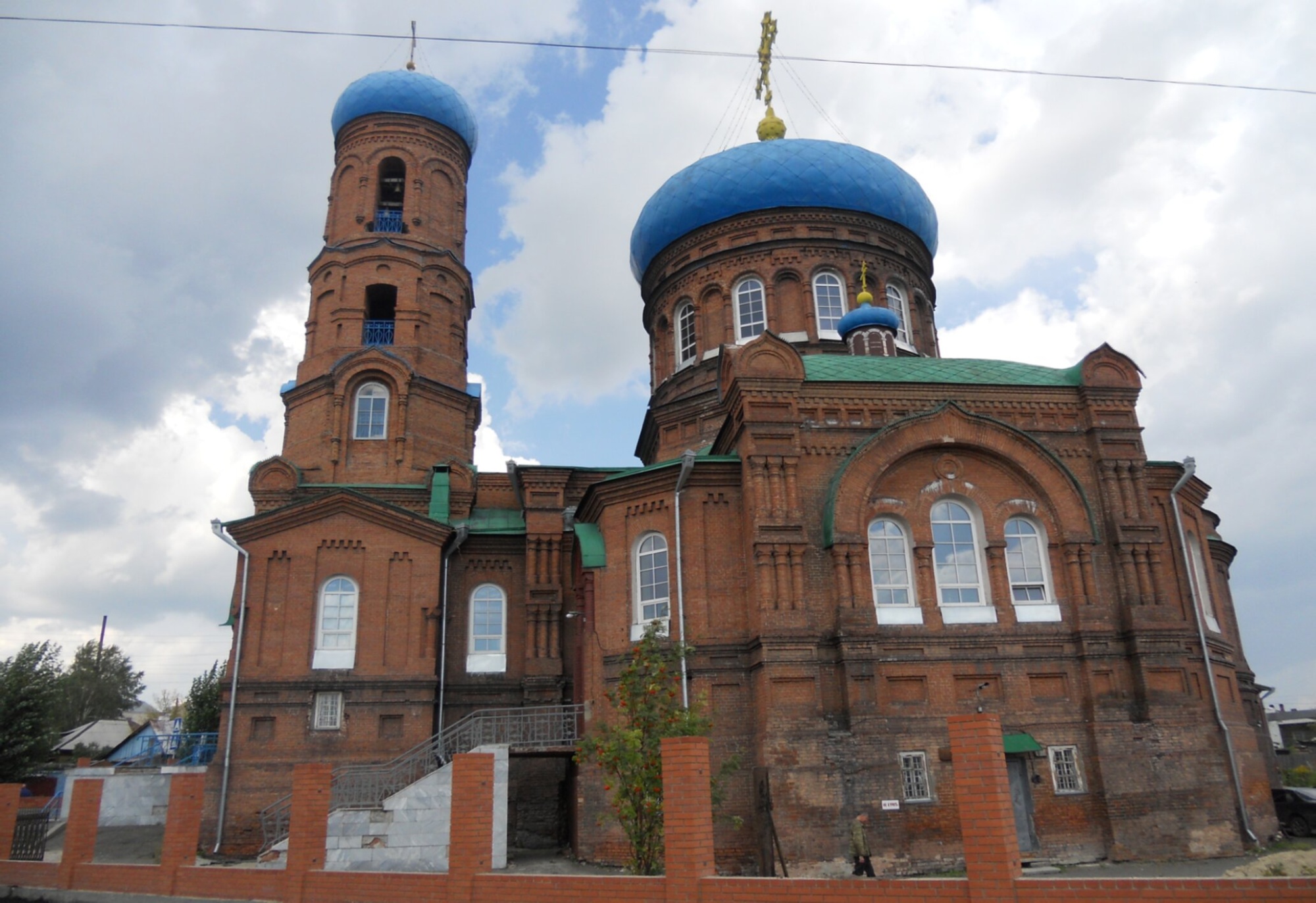 Покровский кафедральный собор в Барнауле
