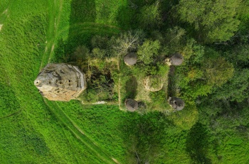 Церковь Чуда Михаила Архангела в Березниках: заброшенный храм с высоты птичьего полета