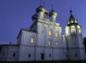 Храм святых равноапостольных Константина и Елены в Вологде