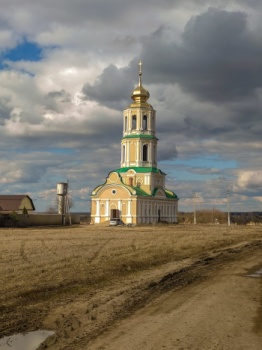 Казанская церковь в селе Калинино