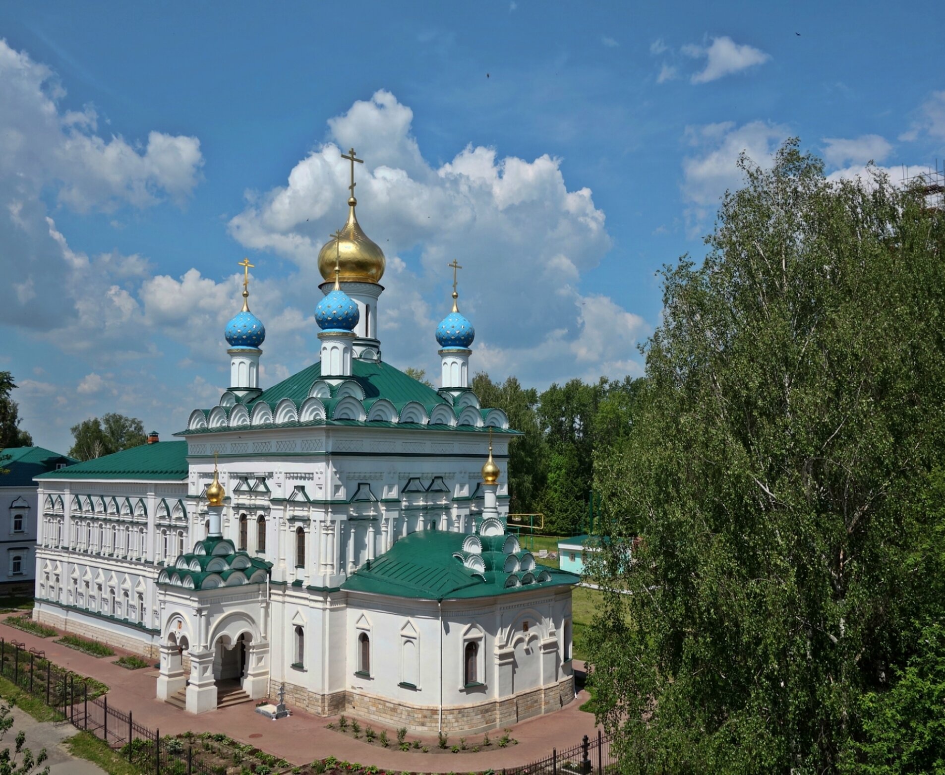 Храм на улице Краснофлотской в Выксе