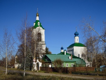 Церковь Воздвижения Креста Господня в Воздвиженском