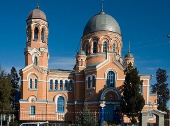 Храм Архангела Михаила в городе Майский