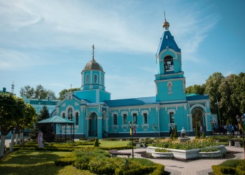 Свято-Успенский кафедральный собор в Тихорецке