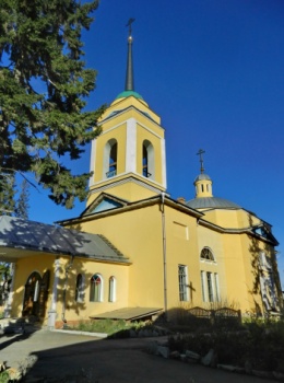 Храм Покрова Пресвятой Богородицы в селе Горный Щит