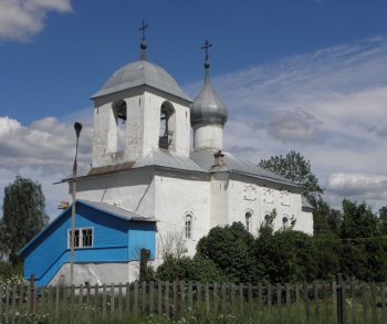 Церковь Спаса Преображения в Порхове