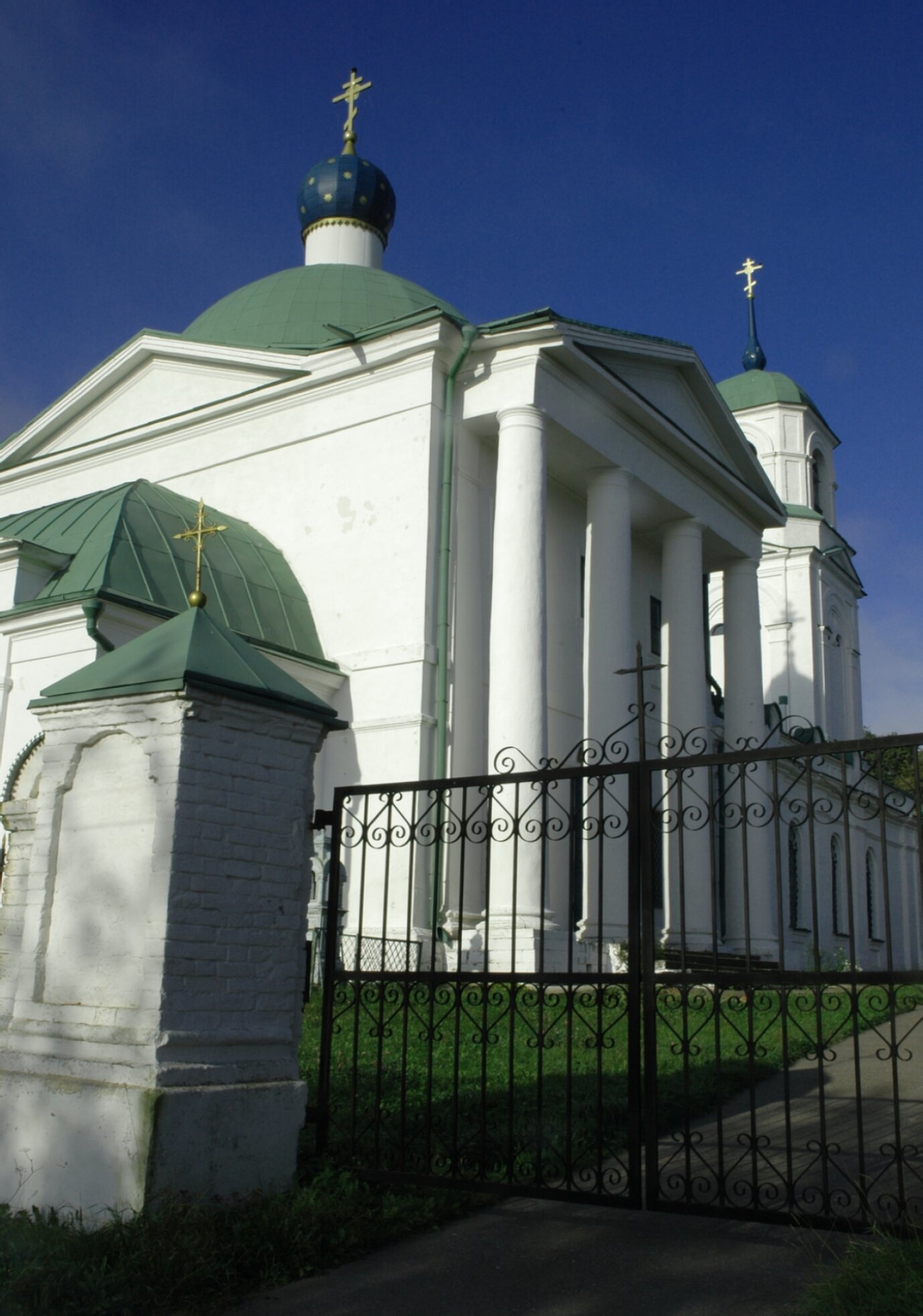 Успенская церковь в селе Высоково