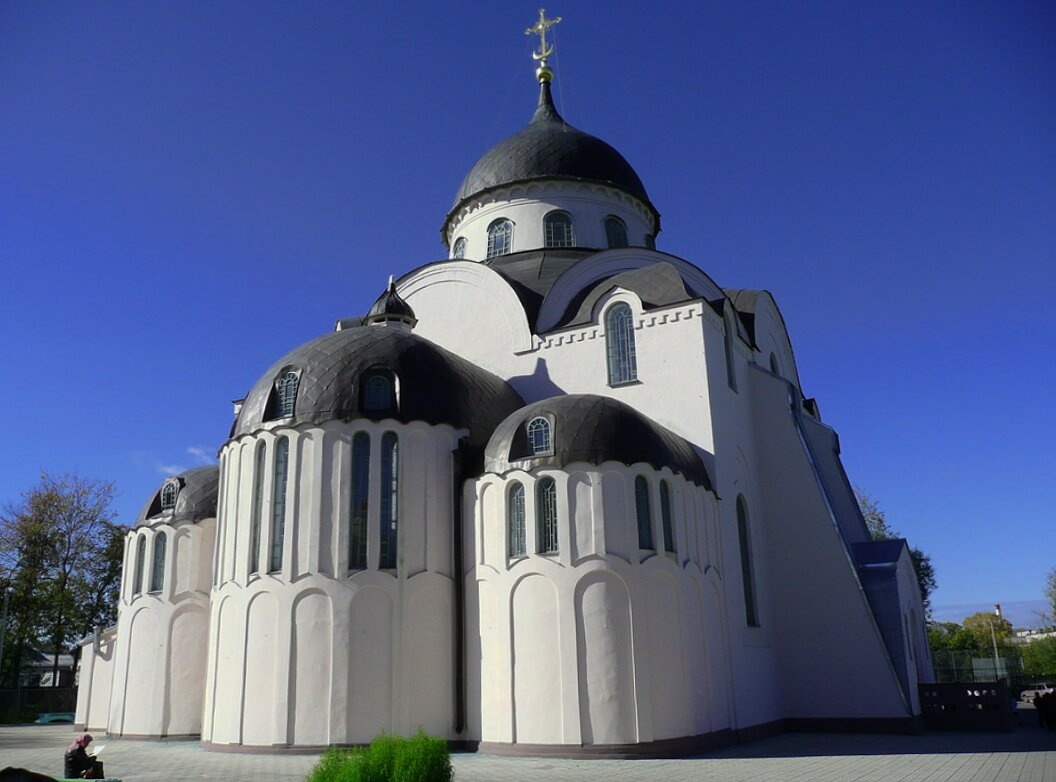 Воскресенский кафедральный собор в Твери