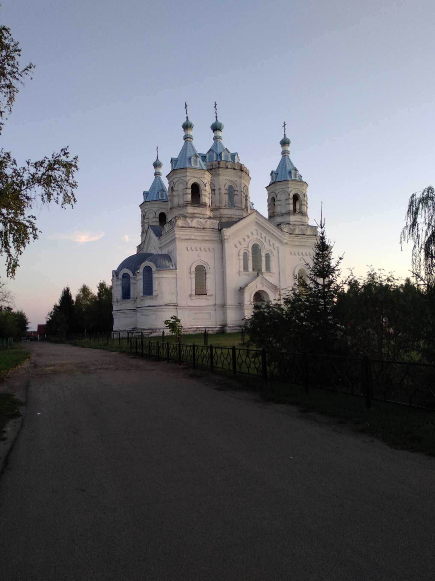 Богоявленская церковь в селе Пахотный Угол