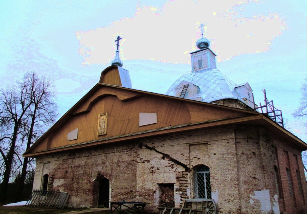 Успенская церковь в селе Печёнкино - памятник православной архитектуры