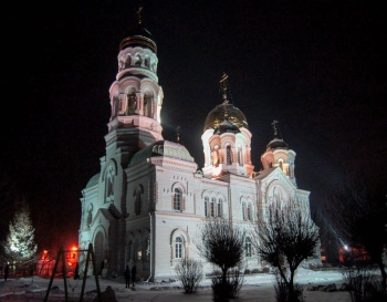 Храм Иоанна Предтечи в селе Култаево - зимняя ночная фотография