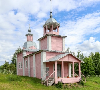 Часовня святых первоверховных апостолов Петра и Павла в селе Ыб