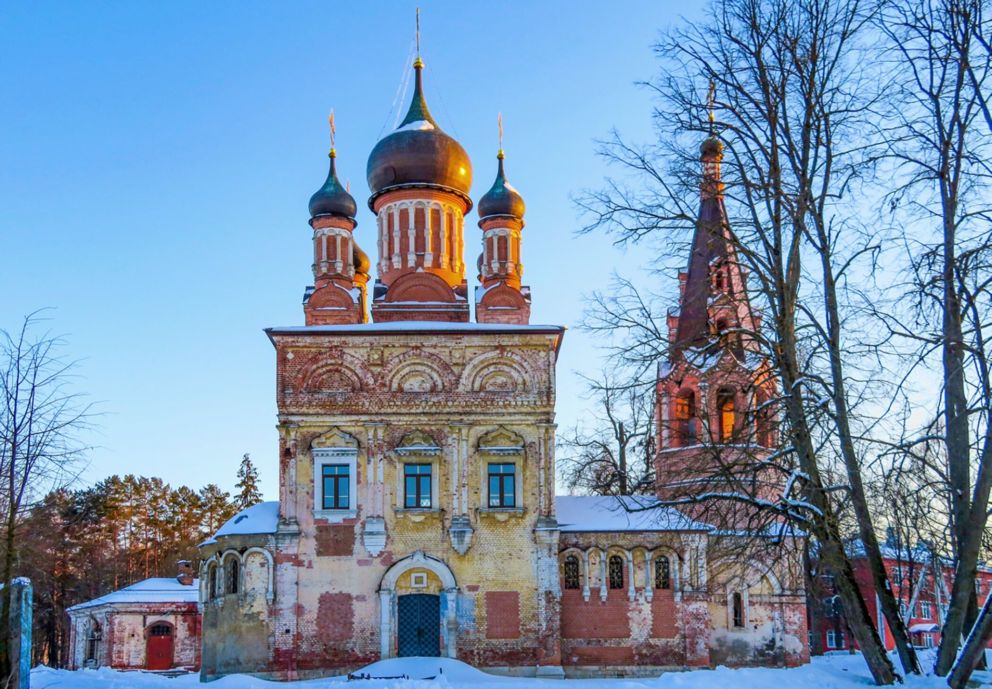 Храм Покрова Пресвятой Богородицы в селе Мещерское