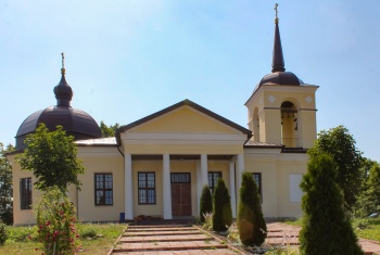 Храм святого Архистратига Михаила в деревне Бегуницы