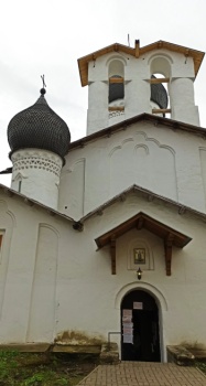 Церковь Святителя Николая Чудотворца со Усохи в Пскове