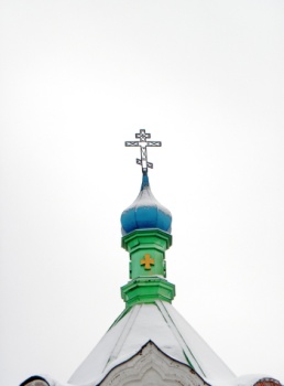 Церковь Петра и Павла в Усть-Салде: купол и крест