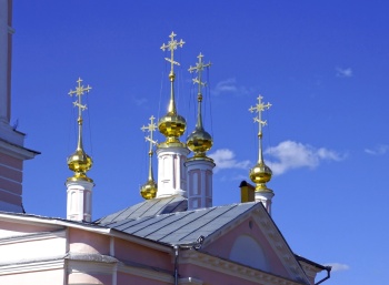 Купола Церкви Вознесения Господня в Кимрах