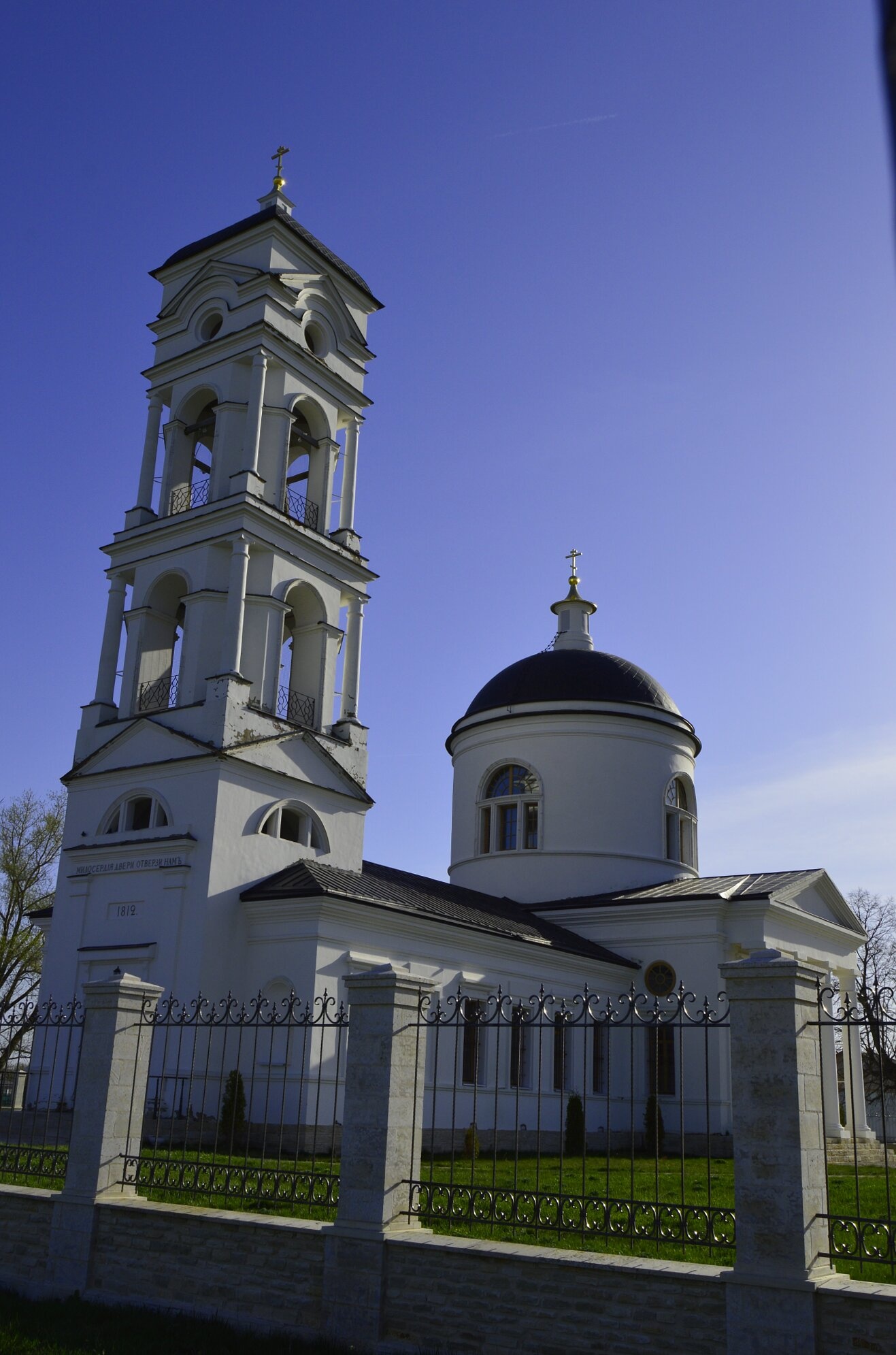 Храм Михаила Архангела в усадьбе Скорняково-Архангельское