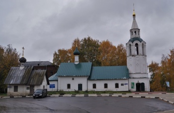 Храм преподобных Зосимы и Савватия Соловецких в Тверицах