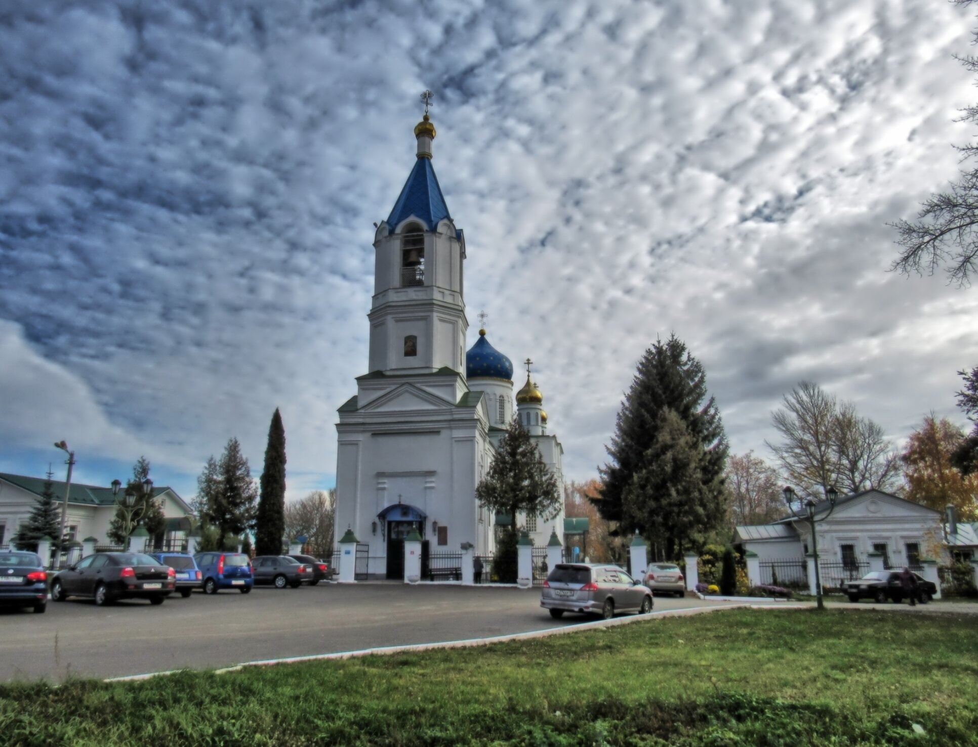 Храм Иоакима и Анны в селе Долгое
