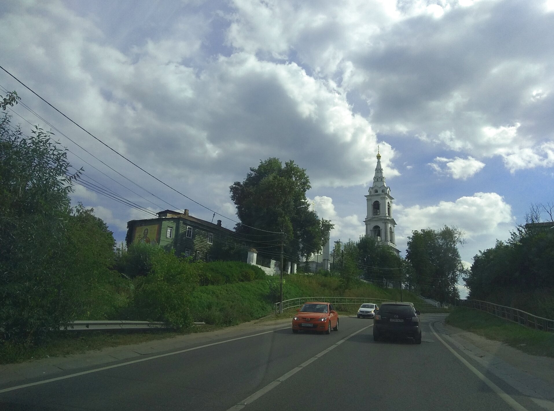 Храм Святителя Николая Чудотворца в городе Пушкино