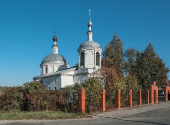 Храм Успения Пресвятой Богородицы в селе Константиново