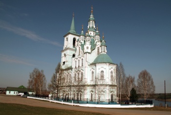 Спасо-Преображенская церковь в Нижней Синячихе