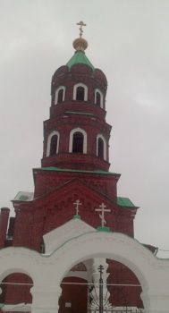 Храм Живоначальной Троицы в селе Безводное