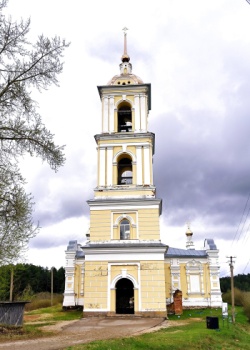 Церковь Смоленской иконы Божией Матери в Оковцах