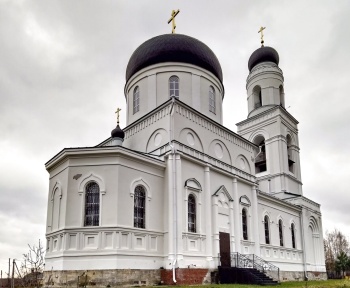 Храм Преображения Господня в селе Кадницы