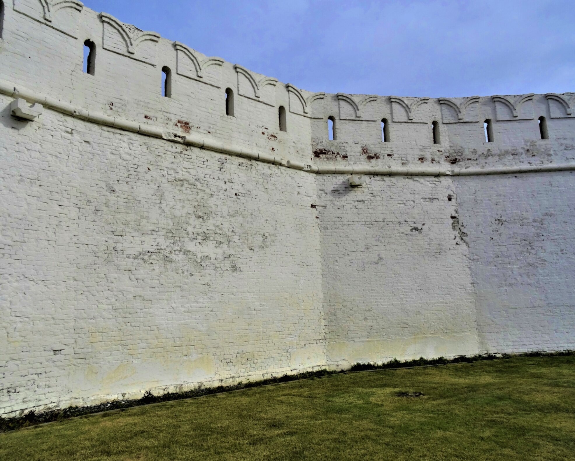 Церковь Иоанна Богослова в Смоленске: фотография входа