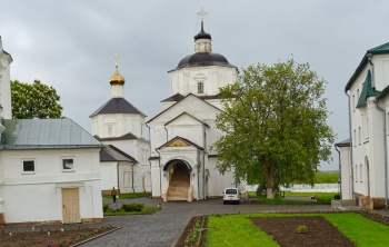 Рыльский Свято-Николаевский мужской монастырь