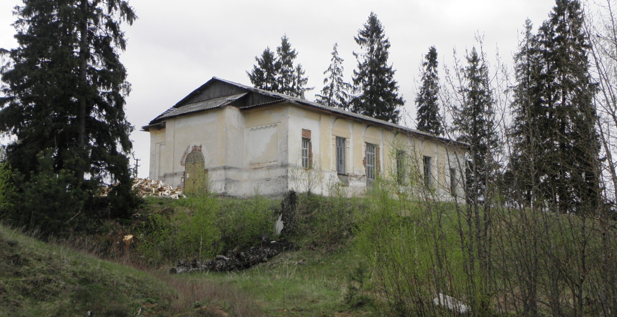 Церковь Покрова Пресвятой Богородицы в деревне Козловка