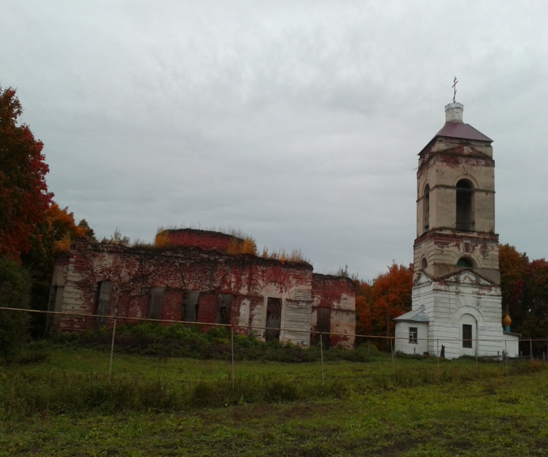 Церковь Архангела Михаила в селе Проказна - история в фотографиях