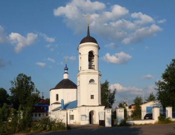 Храм Рождества Пресвятой Богородицы в селе Анискино