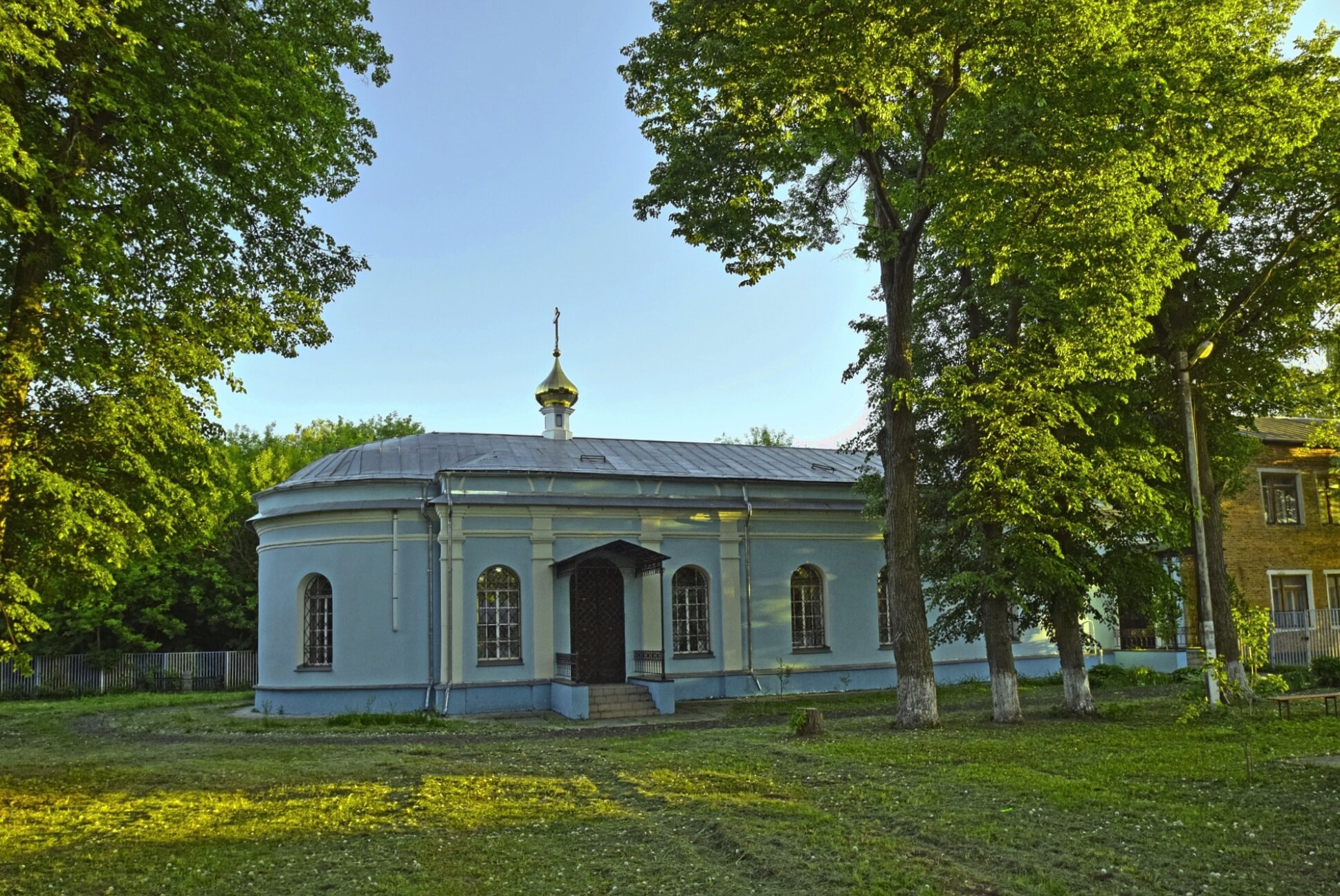 Церковь Казанской иконы Божией Матери в селе Дединово
