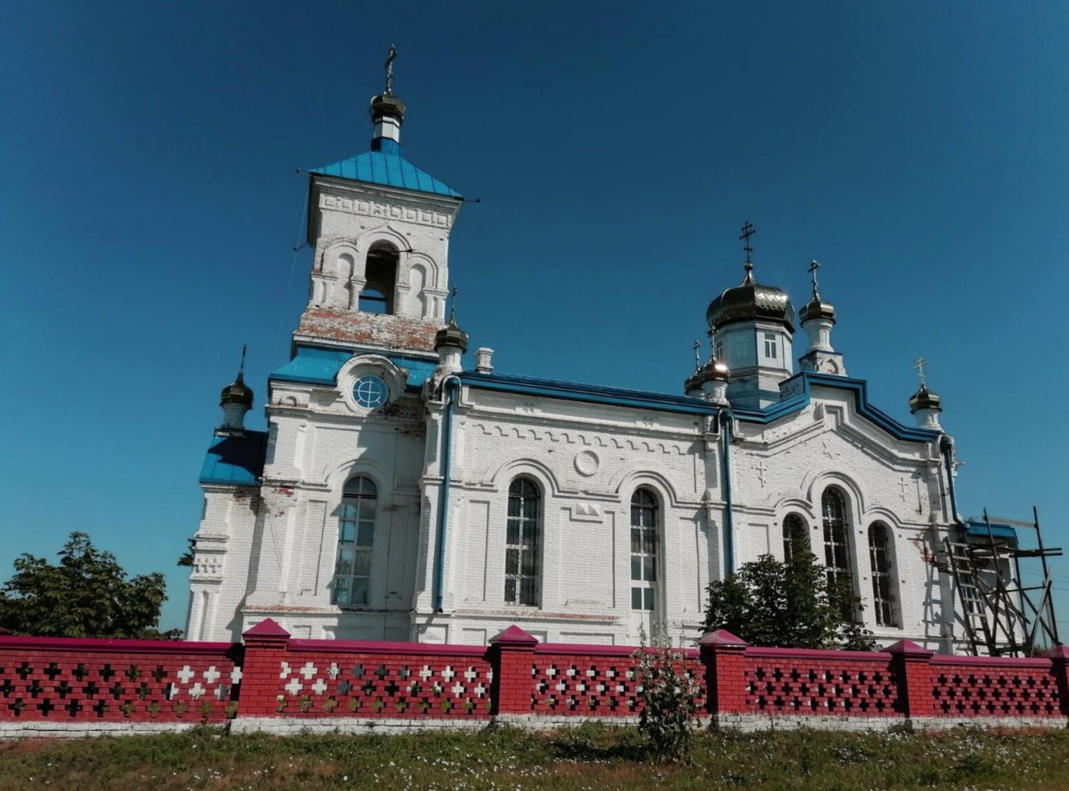 Храм Боголюбской иконы Божией Матери в селе Ивановка