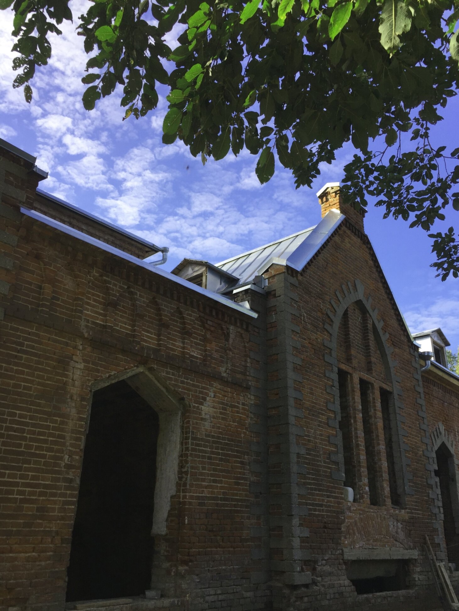 Фасад Церкви Рождества Пресвятой Богородицы в Поярково