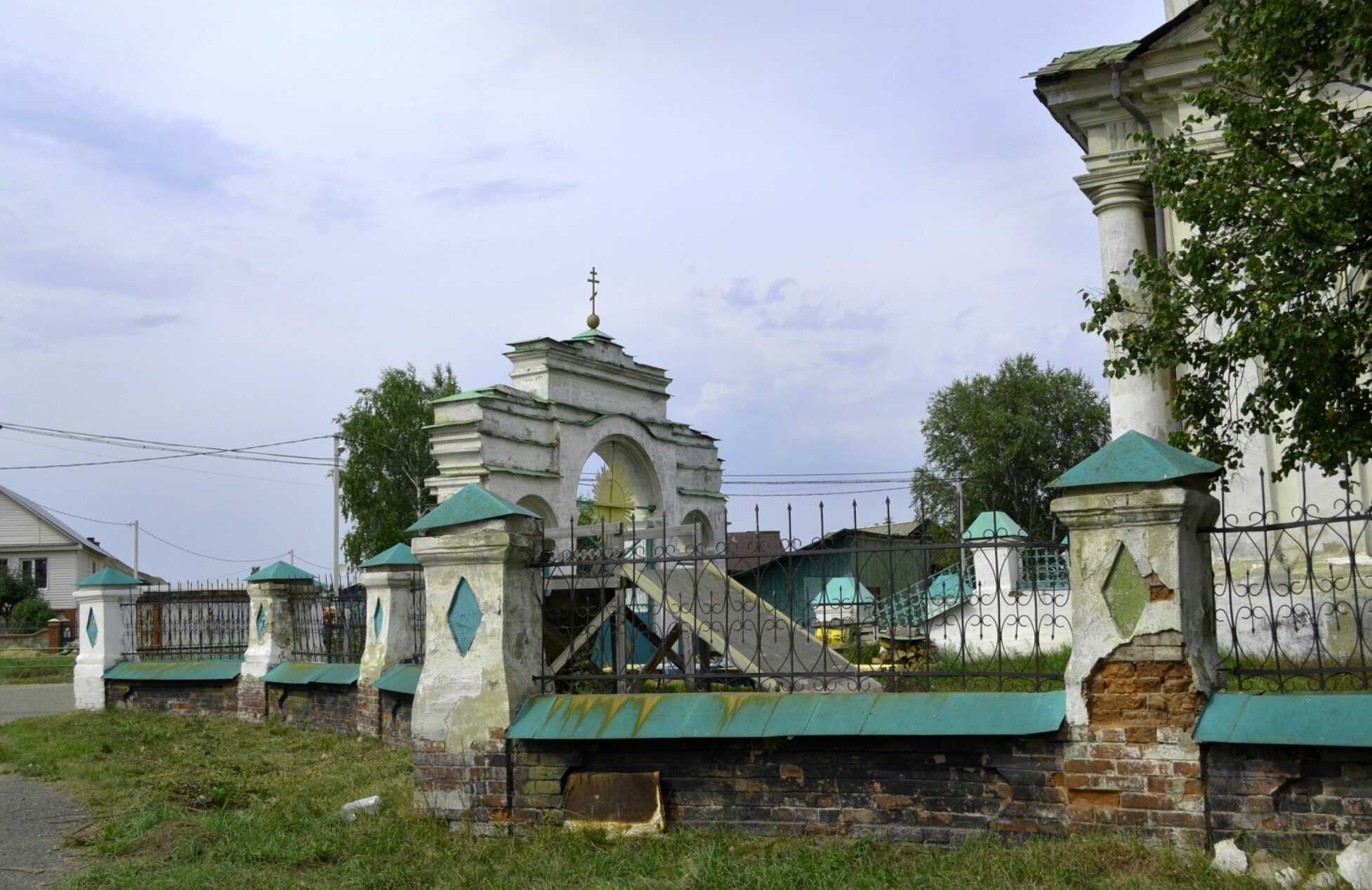 Церковь Николая Чудотворца в селе Быньги