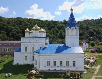 Храм Святителя Николая Чудотворца в селе Исады