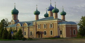 Спасо-Преображенский собор в городе Тихвине