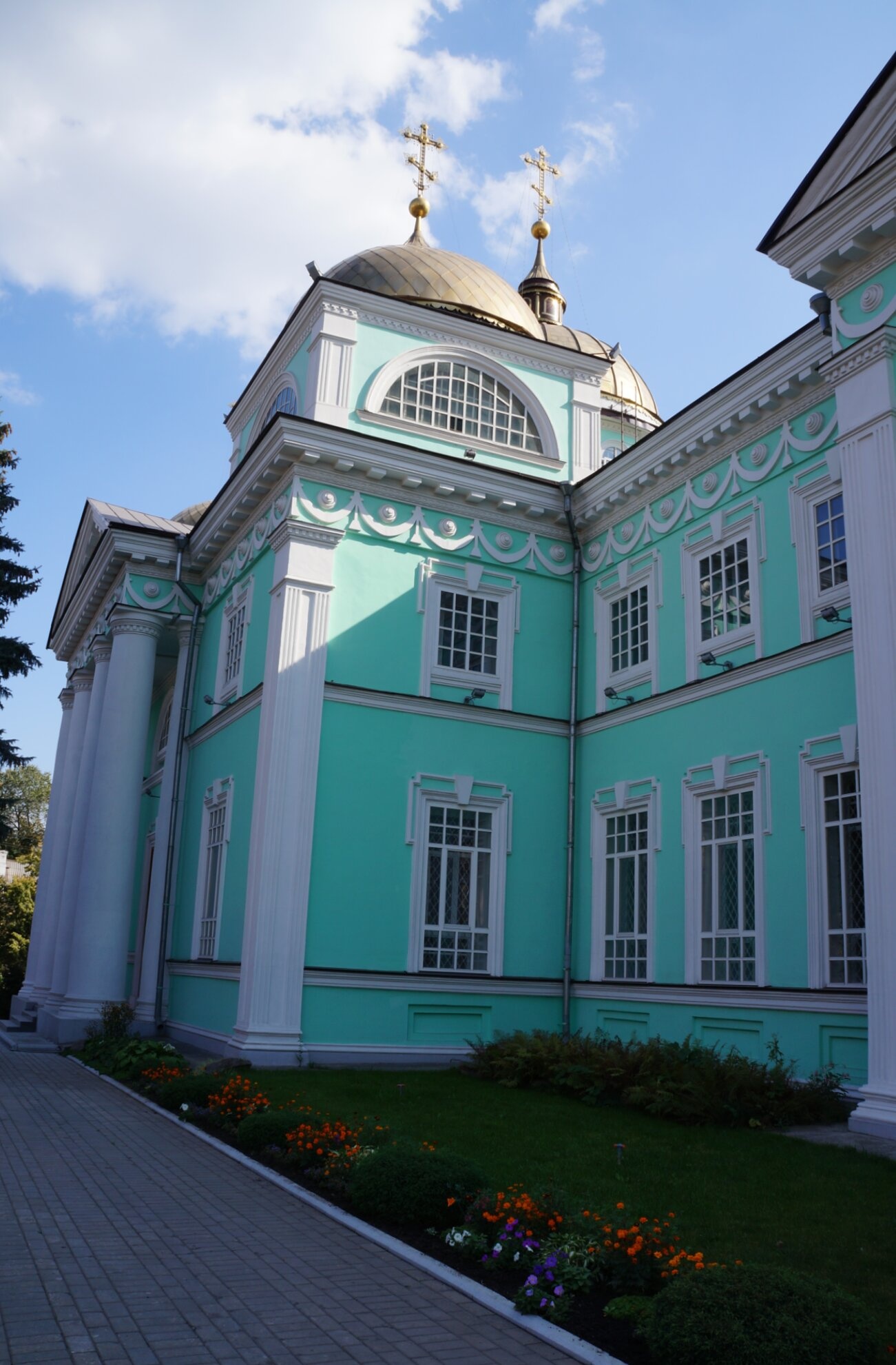 Преображенский кафедральный собор в Белгороде