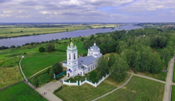 Церковь Казанской иконы Божией Матери в селе Константиново