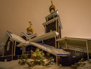 Храм иконы Божией Матери «Неупиваемая Чаша» в зимнюю ночь