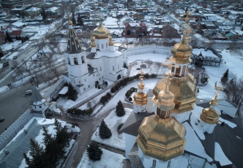 Свято-Троицкий мужской монастырь в Тюмени: зимняя благодать