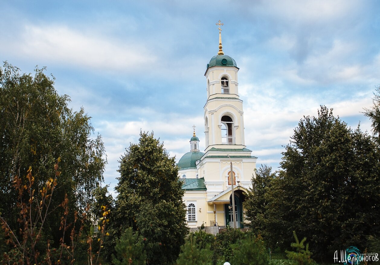 Свято-Никольский кафедральный собор в Вятских Полянах