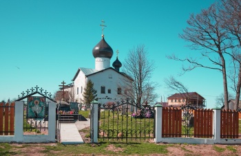 Храм святителя Николая Чудотворца в Николо-Стороженском монастыре