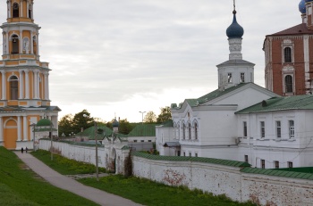 Рязанский кремль и Спасо-Преображенский монастырь на фотографии