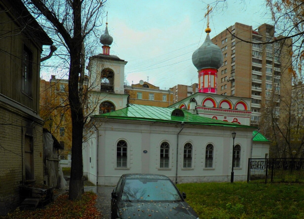 Храм священномученика Власия в Старой Конюшенной слободе